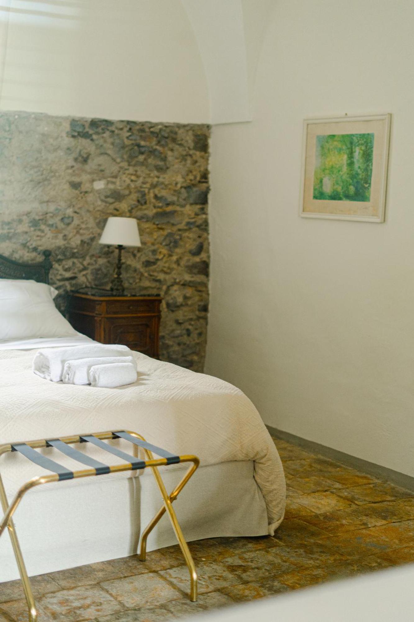 Tenuta Rustica 1519 Roccella Valdemone Номер фото